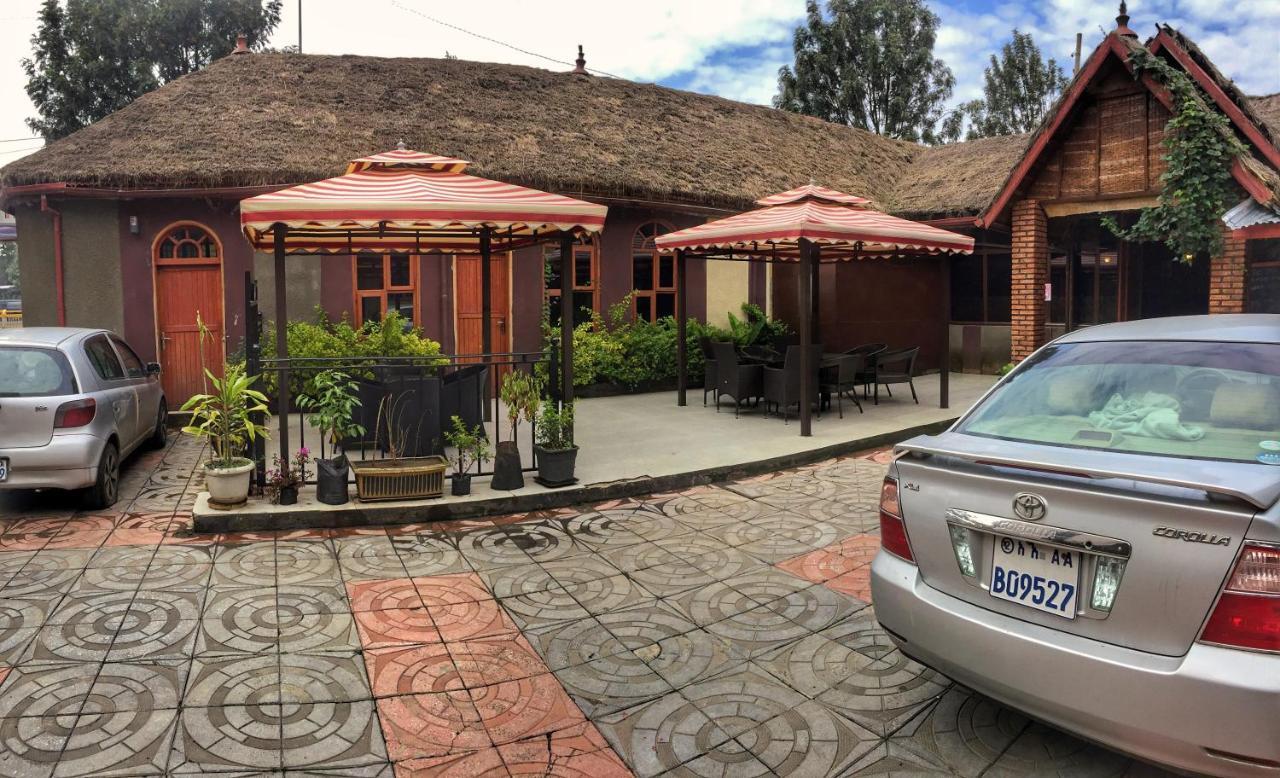 Top Ten Hotel Addis Abeba Exterior foto